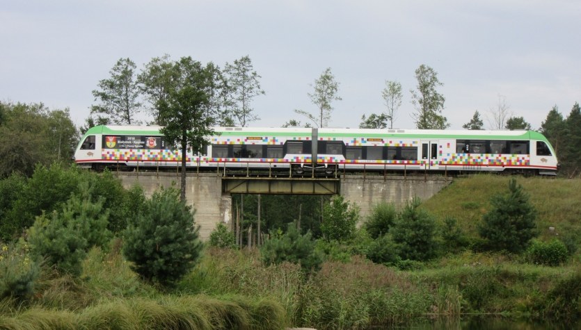1 i 3 maja można pojechać pociągiem do Walił 