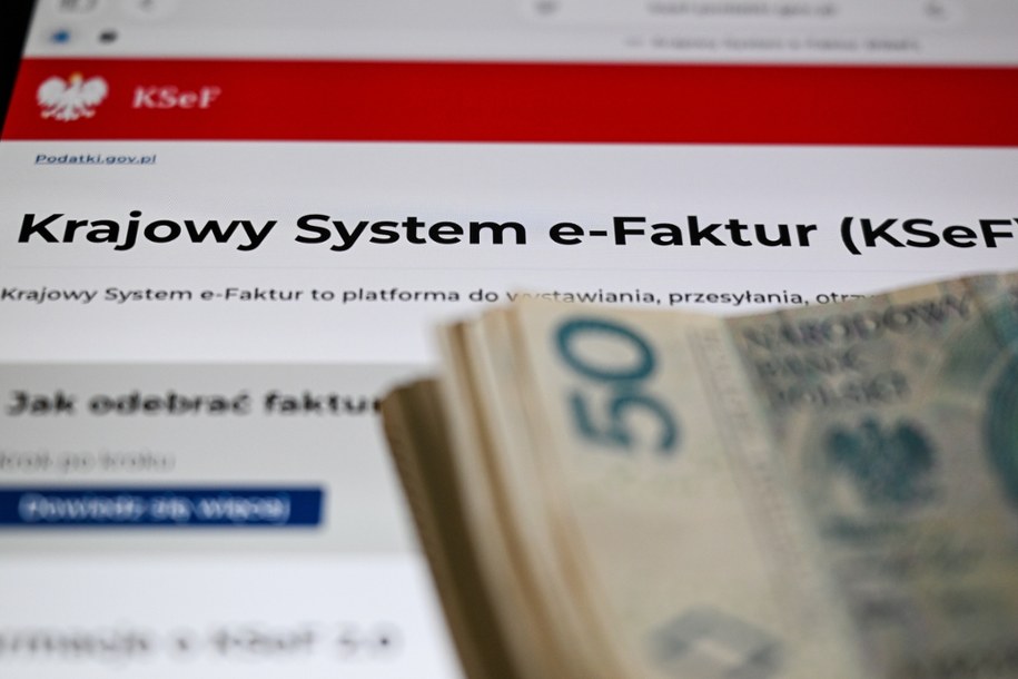 1 kwietnia KSeF wchodzi w nowy etap funkcjonowania /Darek Delmanowicz /PAP