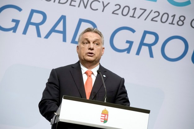 1 lipca Węgrzy zakończą sprawowanie prezydencji w Grupie /Szilard Koszticsak /PAP/EPA