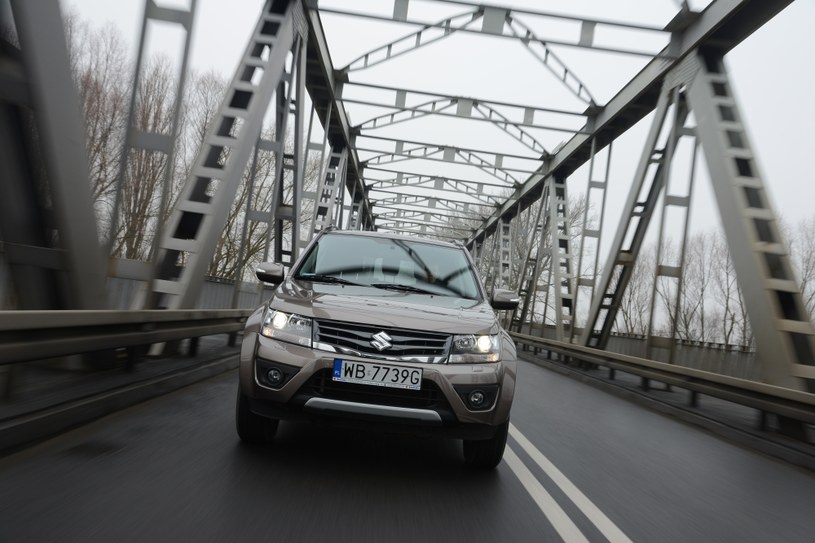 Suzuki Grand Vitara 2.4 Premium test Motoryzacja w