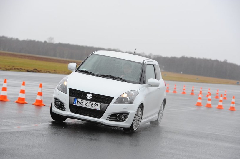 Suzuki Swift Sport test Motoryzacja w INTERIA.PL
