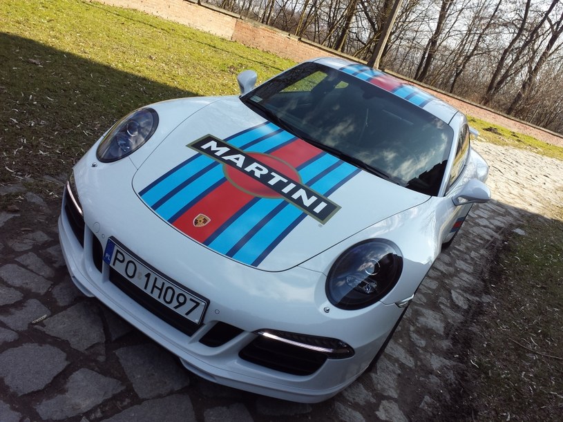 Porsche 911 Carrera S Martini Racing Edition. To nie jest