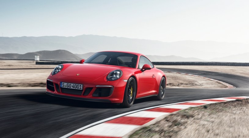 Porsche 911 GTS po liftingu. Z turbo! Motoryzacja w