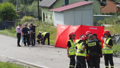 10-latka straciła rodzinę w koszmarnym wypadku. Kierowca dziś usłyszy zarzuty
