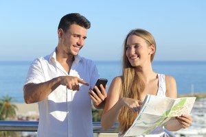10 najlepszych i bezpłatnych  aplikacji na wakacje