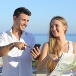 10 najlepszych i bezpłatnych  aplikacji na wakacje