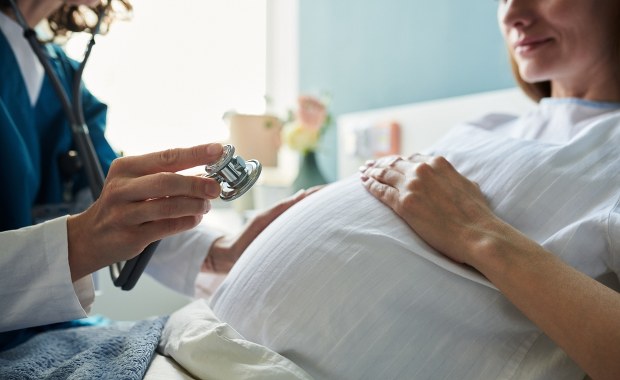 10 nowych miejsc z bezpłatną opieką ginekologiczno-położniczą w Wielkopolsce