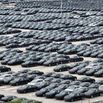 10 tys. Volkswagenów kurzy się na przyfabrycznym parkingu. Nikt ich nie chce