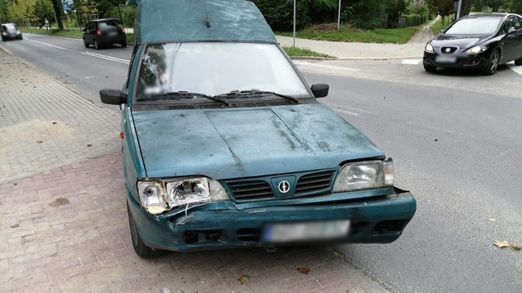 100-letni kierowca miał prawo jazdy od 68 lat /Policja