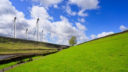 100 proc. zielonej energii do 2050 r. - tylko marzenie czy osiągalny cel?