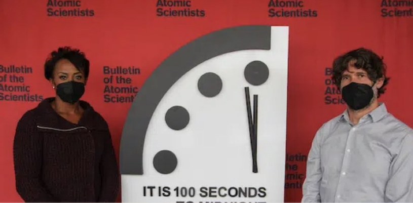 100 sekund do północy. To najgorszy wynik od 1947 roku, kiedy naukowcy stworzyli Zegar Zagłady. / foto: The Doomsday Clock Bulletin /domena publiczna