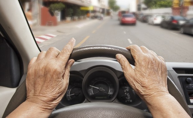 103-latka w rękach policji. Kierowała autem bez ważnego prawa jazdy