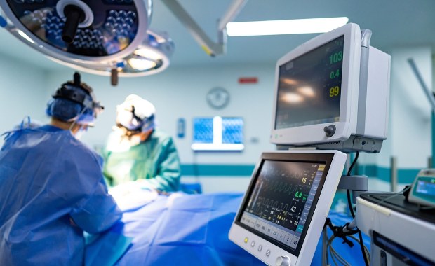 11 godzin walki o życie. Jedna z najtrudniejszych operacji w Polsce