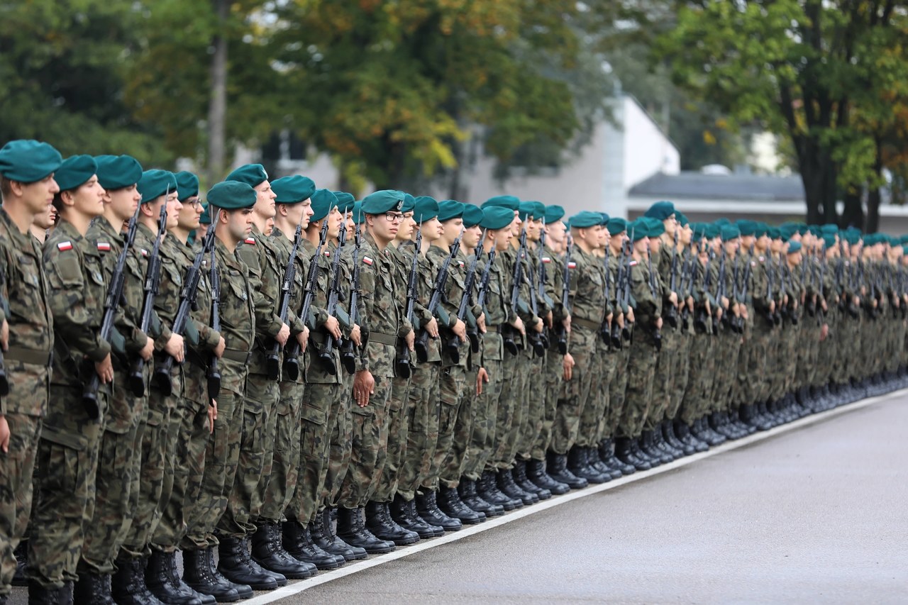 11 podchorążych Wojskowej Akademii Technicznej ma koronawirusa