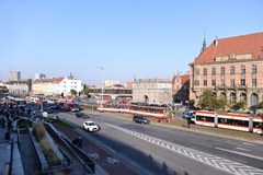 11 rannych w zderzeniu tramwaju i autokaru. Poważny wypadek w centrum Gdańska