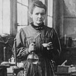 110 lat temu odebrała drugiego Nobla. Zapiski Marii Skłodowskiej-Curie nadal są radioaktywne 	