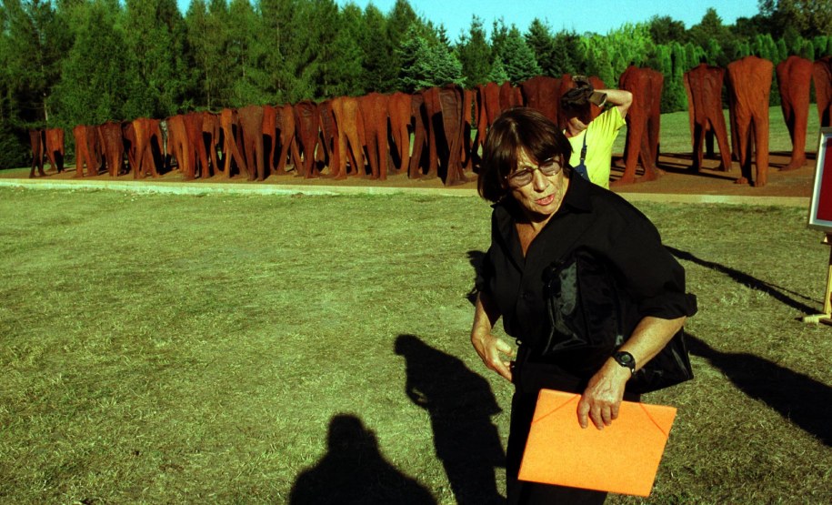 112 postaci stanęło na poznańskiej Cytadeli we wrześniu 2002 roku /Remigiusz Sikora    /PAP