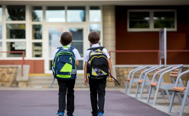 ​12-latek atakował nożem na oślep. Sześcioro uczniów jest rannych