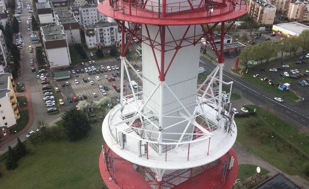 120-metrowa wieża na poznańskim Piątkowie. Zobacz, jakie kryje tajemnice