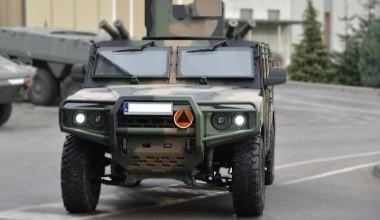 1200 samochodów terenowych dla polskiego wojska. Jest umowa