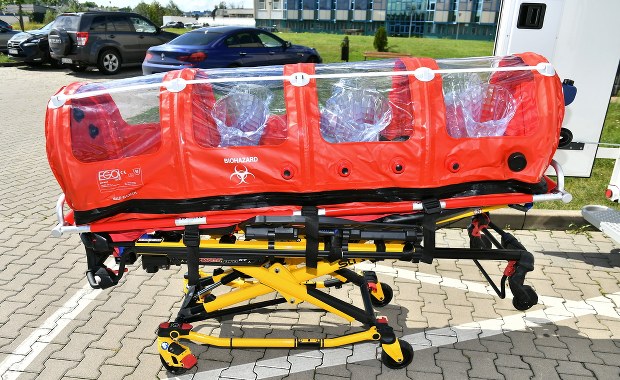 13 kolejnych osób zmarło z powodu koronawirusa - w tym aż 7 w Krakowie [NOWE DANE]