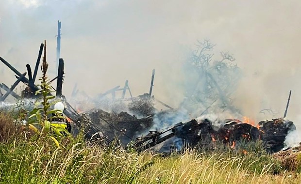 13-latek nie dogasił papierosa. Straty to ponad 60 tys. zł