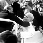 13 maja 1981 r. Zamach na Jana Pawła II. „Musicie być mocni…”