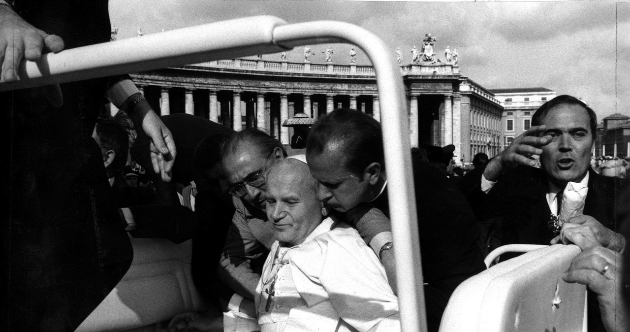 13 maja 1981 roku, zamach na papieża Jana Pawała II /Arturo Mari REUTERS /Agencja FORUM