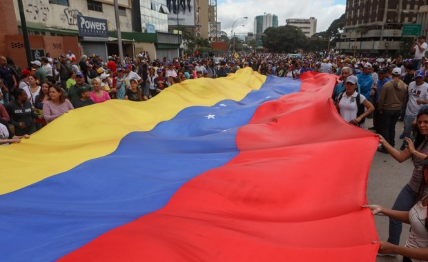 13 ofiar protestów w Wenezueli. „Wysłuchajmy głosu mieszkańców”