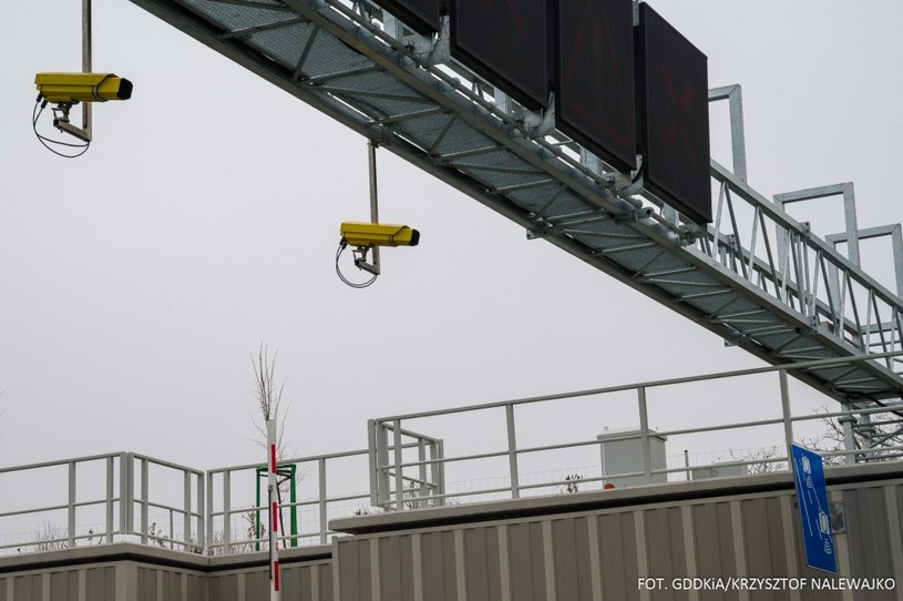 134 kamery obserwują 2335 metrów tunelu w Warszawie przez całą dobę. /Krzysztof Nalewajko /GDDKiA