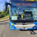 14-latek na hulajnodze potrącony przez autobus