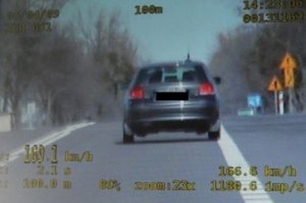 14-latek pędził 169 km/h! /INTERIA.PL