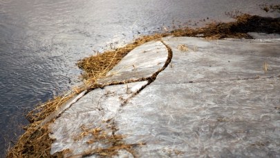 14-latek, pod którym załamał się lód, jest nieprzytomny