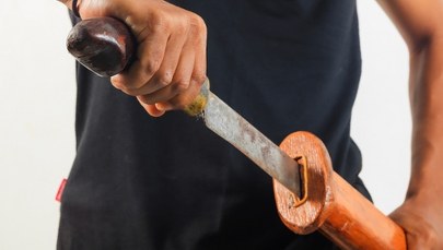 14-latek przyszedł na boisko z maczetą i ranił kolegę