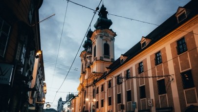 14-latek wpadł do restauracji i groził ludziom bronią. Jest w rękach policji