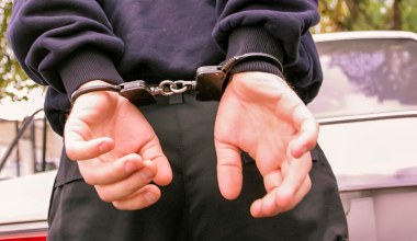 14-latkowie i 17-latek podejrzani o serię kradzieży. 21 aut w tydzień