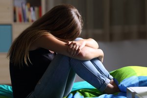 14 objawów depresji u nastolatków. Na co powinni zwrócić uwagę rodzice i nauczyciele?