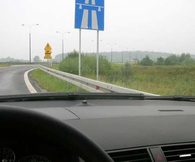 140 km/h, a mentalność kierowców