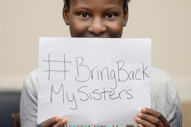 15-lenia Deborah Peter - dziewczynka uciekła przed terrorystami z Hoko Haram /MICHAEL REYNOLDS    /PAP/EPA