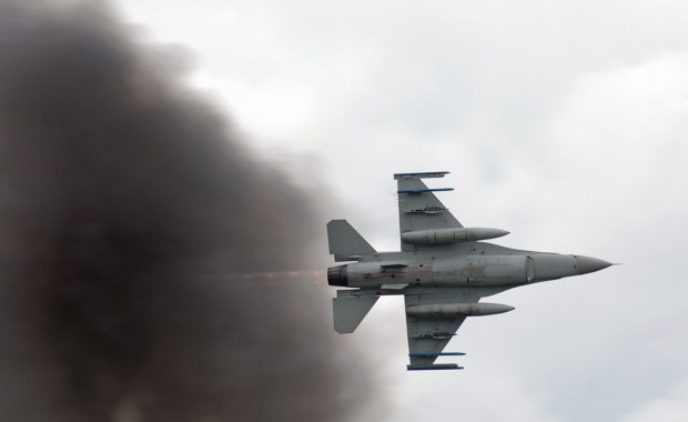 15 minut piekła w powietrzu. Heroiczny wyczyn pilota F-16
