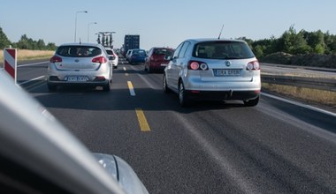 15 proc. dróg w opłakanym stanie. Na tych odcinkach zniszczysz auto