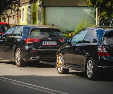 1500 zamiast 100 zł? Ministerstwo o karach za nieprawidłowe parkowanie