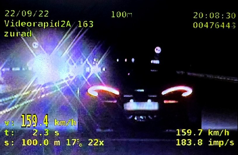 159,4 km radiowóz jechał w miejscu, w którym obowiązywało ograniczenie do 70 km/h /Policja