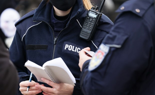 16-latek chciał okraść sąsiadów, bo zobaczył ich zdjęcie na Facebooku