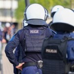 groźby 16-latek groził rówieśnikom śmiercią. Błyskawiczna akcja policji w Warszawie
