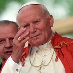 16. rocznica śmierci Jana Pawła II. "Swój krzyż dźwigał do końca, heroicznie"