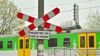 17-latek pomógł niepełnosprawnemu, sam wpadł pod pociąg. Prokuratura bada sprawę