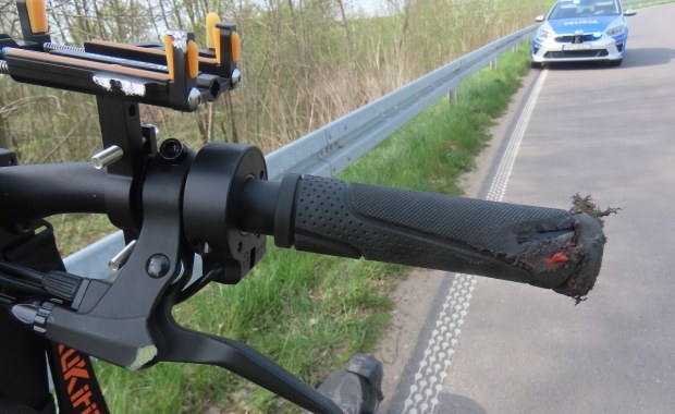 17-latka nie żyje, 15-latek w stanie ciężkim. Tragedia na hulajnodze elektrycznej