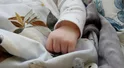 17-latka urodziła dziecko w domu. Akcja służb, siłowe wejście
