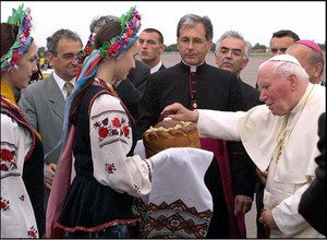 17. rocznica śmierci św. Jana Pawła II. Co papież mówił o Ukrainie?